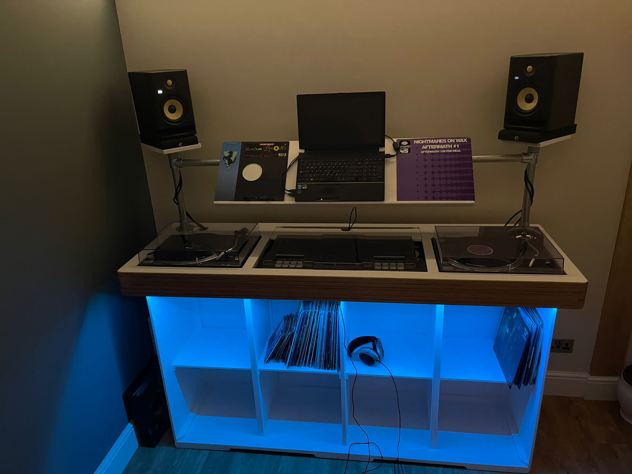 CosmoPOD Home Studio - Image 18